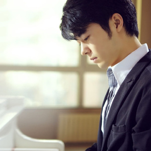 小舞婬荡的玉腿翘起漫画
